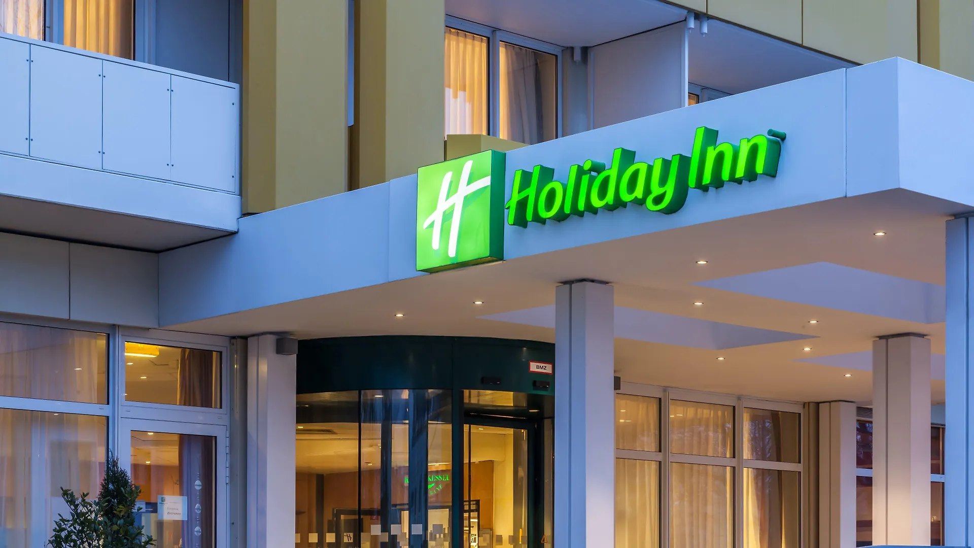 Holiday Inn Munchen Sud, An Ihg Hotel Munich